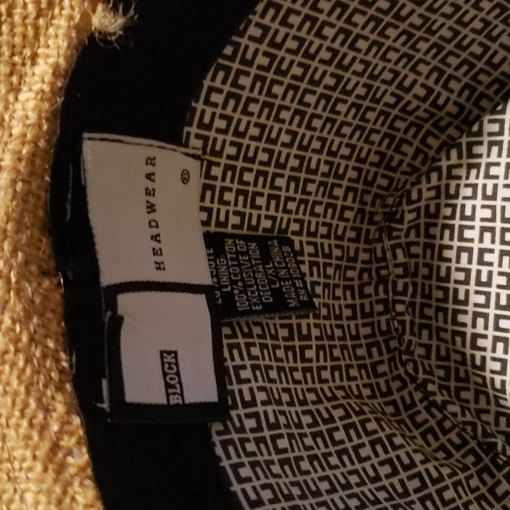 Hat - Picture 3 of 3